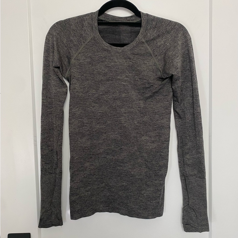 LULULEMON SWIFTLY TECH LONG-SLEEVE SHIRT SZ 6 GREY